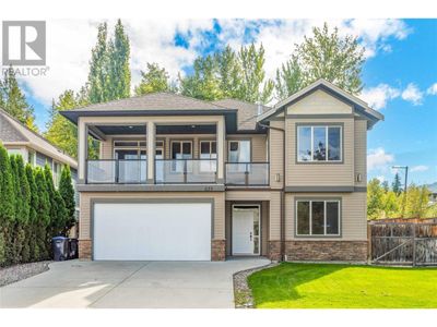 523 Lefevere Ave, House other with 5 bedrooms, 3 bathrooms and 2 parking in Kelowna BC | Image 1