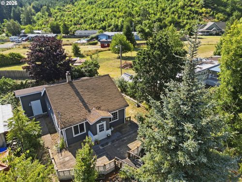 92278 Carson St, Marcola, OR, 97454-9794 | Card Image