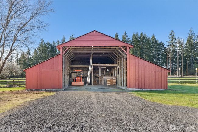 3 Stall Barn | Image 25