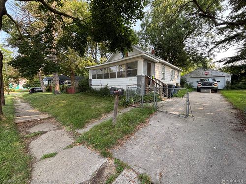 4513 Keats St, Flint, MI, 48507-2609 | Card Image