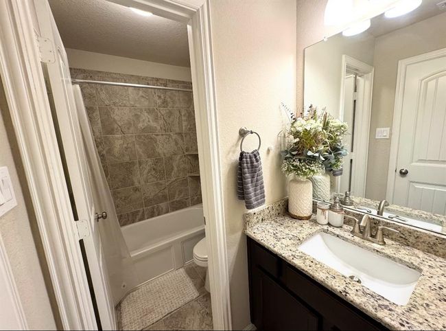 718 S Chamfer Way, House other with 4 bedrooms, 3 bathrooms and 3 parking in Crosby TX | Image 22