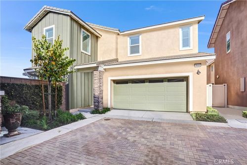 3644 Shale Ave, Ontario, CA, 91761-8583 | Card Image