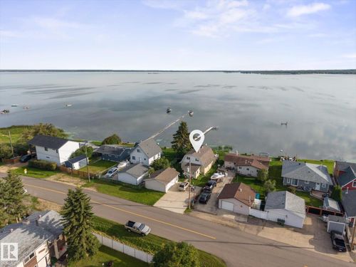 6326 50 Ave, Alberta Beach, AB, T0E0A0 | Card Image