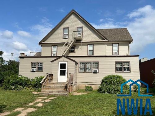 25 Prospect St, Vermillion, SD, 57069-2130 | Card Image