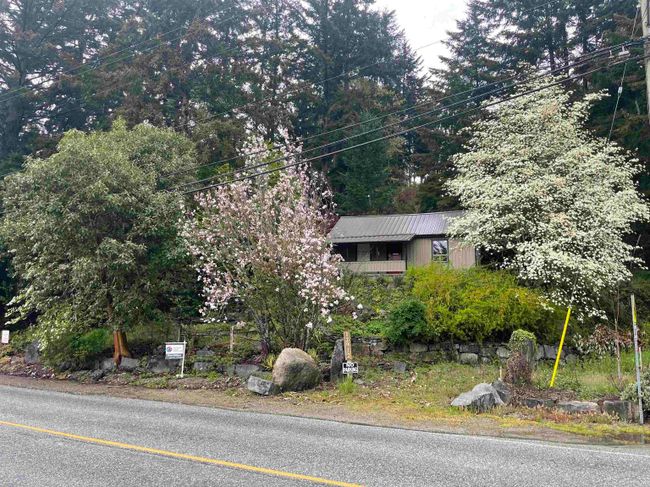 12912 Madeira Park Road, House other with 2 bedrooms, 1 bathrooms and null parking in Madeira Park BC | Image 1