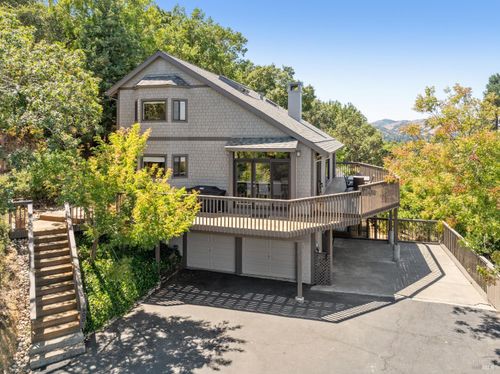 600 Canyon Rd, Novato, CA, 94947-4305 | Card Image