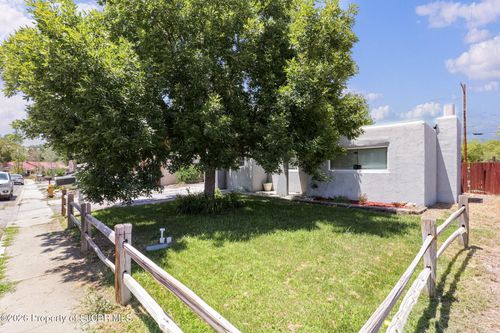 225 El Paso Drive, Farmington, NM, 87401 | Card Image