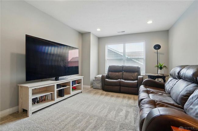 578 Bellasera Dr, House other with 4 bedrooms, 3 bathrooms and null parking in Dayton OH | Image 34