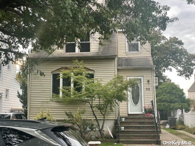 Fremont Rd, Valley Stream, NY 11581