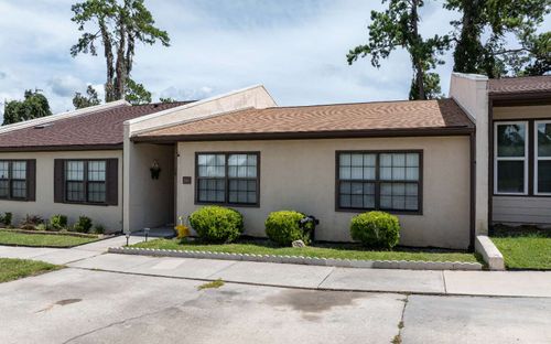 146 Sw Crescent St, Lake City, FL, 32025-5879 | Card Image