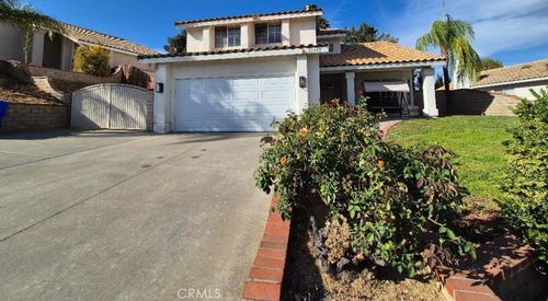 27745 Desert Pl, Castaic, CA, 91384-4511 | Card Image