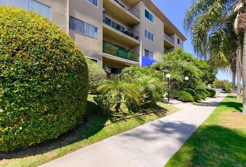 3b-1830 Thomas Avenue, San Diego, CA, 92109 | Card Image