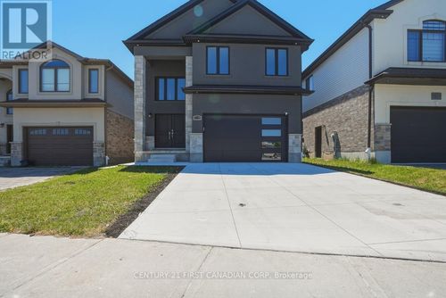 2775 Oriole Dr, London, ON, N6M0G9 | Card Image