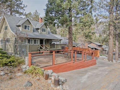 6252 Conifer Dr, Wrightwood, CA, 92397 | Card Image