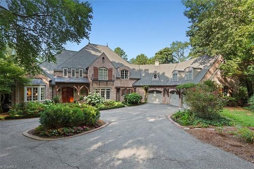3560 Kirklees Rd, Winston-Salem, NC, 27104-1712 | Card Image