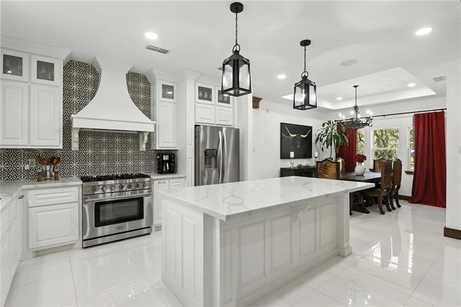 1700 6 Th St, House other with 3 bedrooms, 3 bathrooms and 2 parking in Ingleside TX | Image 8