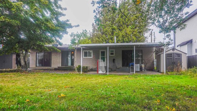 34740 3 Avenue, House other with 2 bedrooms, 1 bathrooms and 12 parking in Abbotsford BC | Image 20