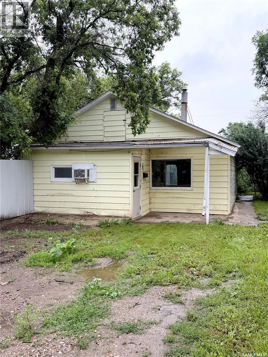 Residential in Shaunavon 4