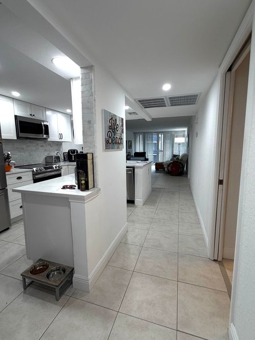 3020-20 Royal Palm Way, Boca Raton, FL, 33432-7878 | Card Image
