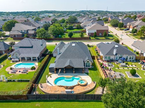 10016 Saint James St, Fort Worth, TX, 76244-5030 | Card Image