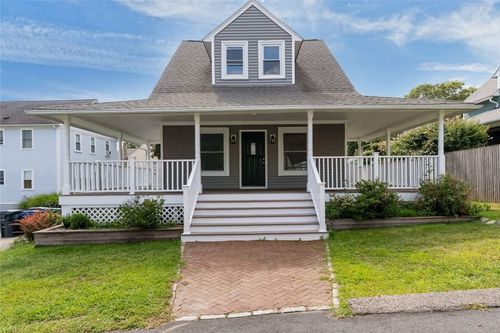 34 Chapin Ave, Warwick, RI, 02889-5714 | Card Image