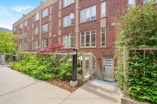 163-351 Wallace Ave, Toronto, ON, M6P3N1 | Card Image