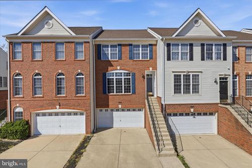25828 Kirkwood Sq, CHANTILLY, VA, 20152-2085 | Card Image