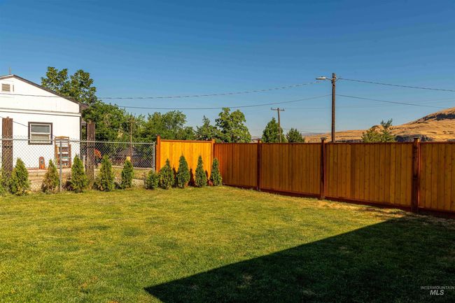 814 2 Nd St, House other with 2 bedrooms, 1 bathrooms and null parking in Asotin WA | Image 18