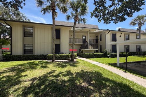 101-4 Plantation Dr, Vero Beach, FL, 32966-7917 | Card Image