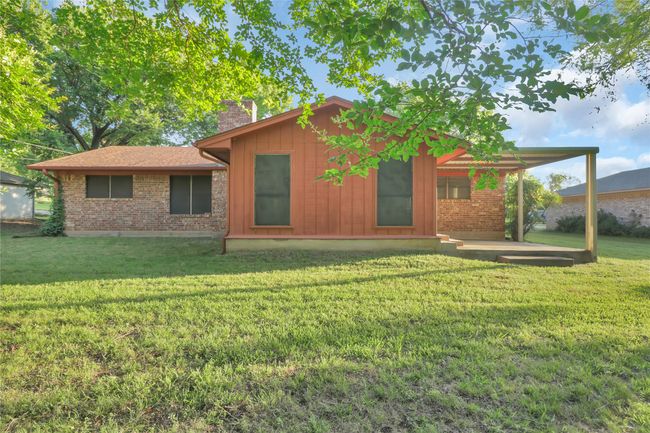 4032 Shadow Cir, House other with 3 bedrooms, 2 bathrooms and null parking in Denison TX | Image 8