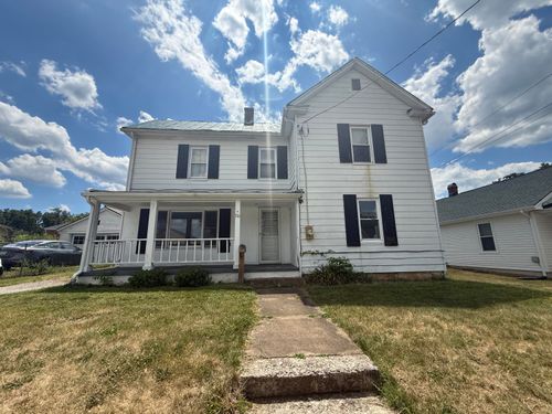 116 Front Ave, Salem, VA, 24153-6236 | Card Image