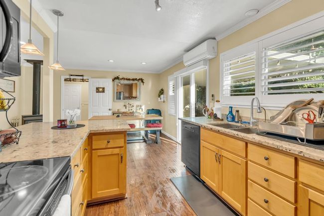 154 Crusader Road, House other with 3 bedrooms, 2 bathrooms and 2 parking in Diamond Springs CA | Image 23