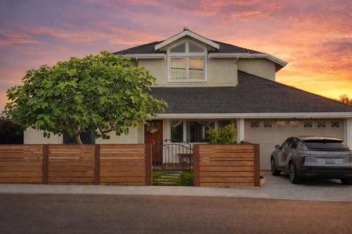 24927 2nd St, Hayward, CA, 94541-4166 | Card Image