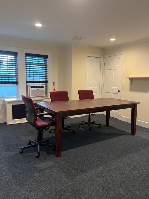 50 Forest Ave, Locust Valley, NY, 11560-1713 | Card Image