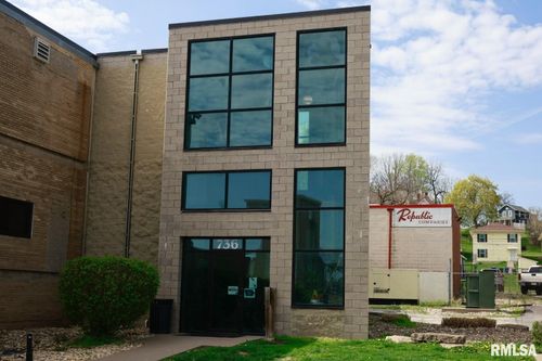 2203-736 Federal St, Davenport, IA, 52803-5753 | Card Image