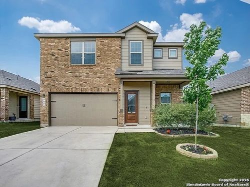 9006 Blanco Park, Converse, TX, 78109-2817 | Card Image