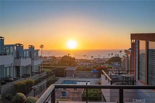 444 Calle Miramar, Redondo Beach, CA, 90277-6206 | Card Image