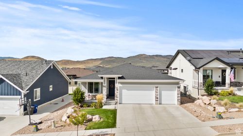 3152 Harvard Dr, Mountain Green, UT, 84050-6733 | Card Image
