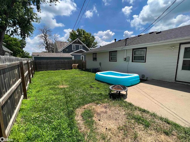 519 E 1 St St, House other with 3 bedrooms, 2 bathrooms and null parking in Carroll IA | Image 14
