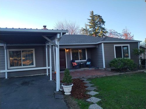 2145 Springbrook Rd, Medford, OR, 97504-5140 | Card Image