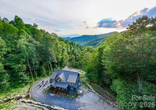 1105 Falls View Dr, Bryson City, NC, 28713-1540 | Card Image