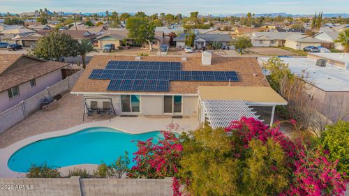 3201 W Acoma Dr, Phoenix, AZ, 85053-5652 | Card Image