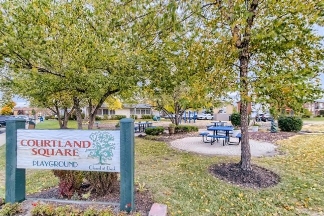 APT-1F - 8852 N Leslie Ln, Condo with 1 bedrooms, 1 bathrooms and 2 parking in Des Plaines IL | Image 12