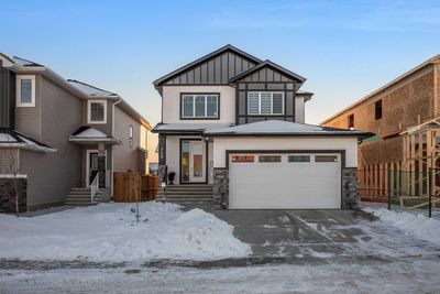 768 Edgefield Cres, House detached with 3 bedrooms, 2 bathrooms and 4 parking in Strathmore AB | Image 2