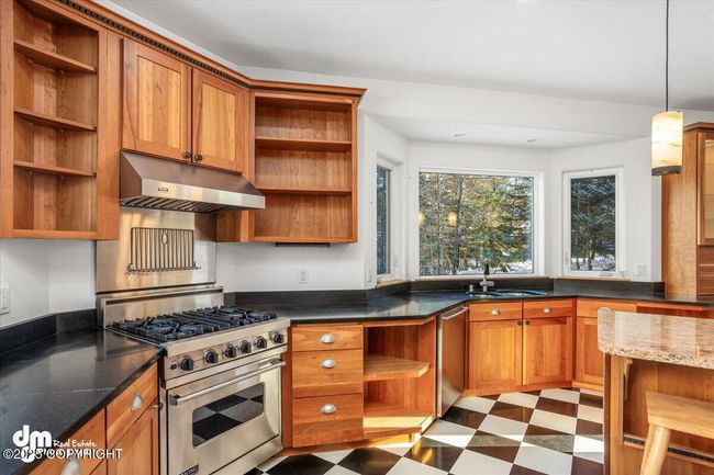 36 Kitchen | Image 37