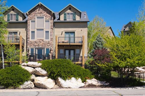 unit-1112-5060 Lakeview Dr, Eden, UT, 84310-6632 | Card Image