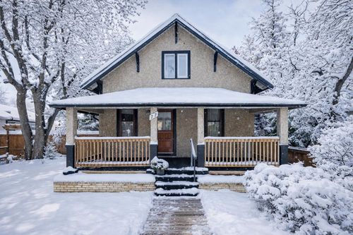77 Elma St W, Okotoks, AB, T1S1J8 | Card Image