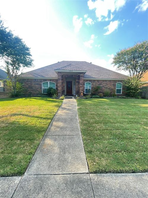 2525 Widgeon Way, Mesquite, TX, 75181-1669 | Card Image