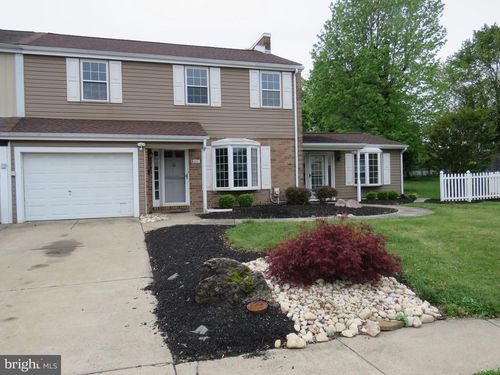 6261 Patrick Henry Ct, BENSALEM, PA, 19020-1832 | Card Image