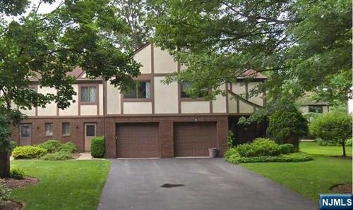 70 Linwood Ave, Cresskill, NJ, 07626-2104 | Card Image